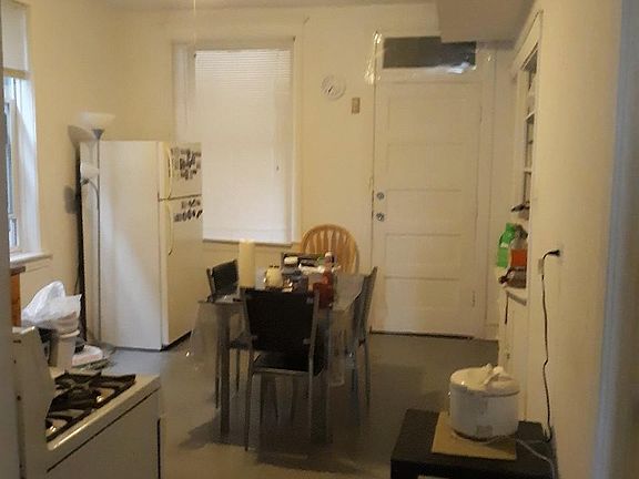 5th image of 2354 S Whipple St APT 3
