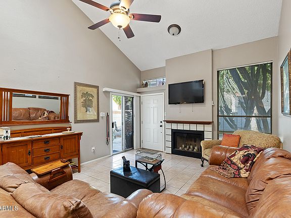 4th image of 1717 E UNION HILLS Drive #1042