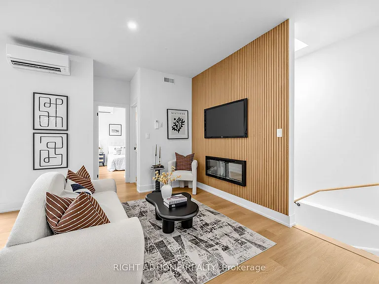 1416 Islington Ave #GS — Photo 9