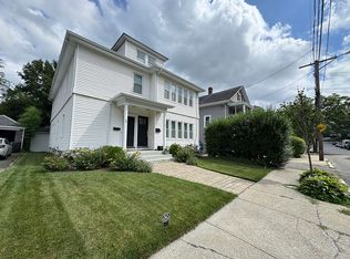 22 Taft Ave, Providence, RI 02906