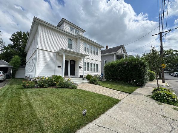 22 Taft Ave