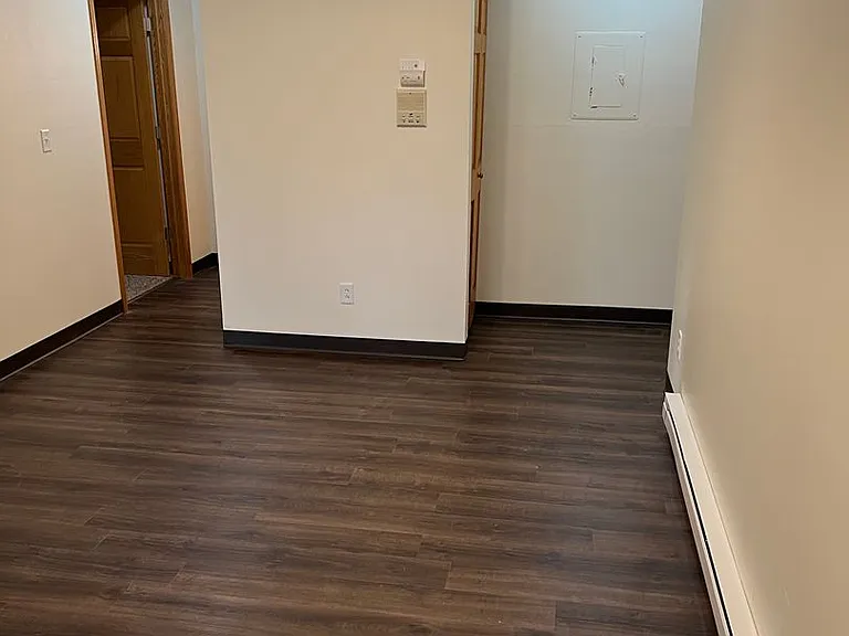 104eilb — Photo 11