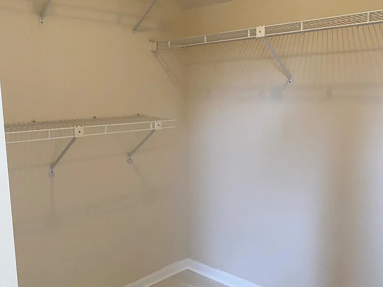 8569 Harvest View Ct — Photo 18
