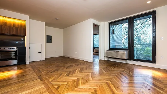 Rented by Nooklyn NYC LLC | media 47