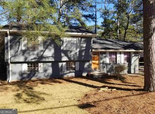 8030 Kendrick Rd, Jonesboro, GA 30238
