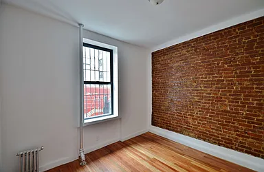 Rented by CITY SKYLINE REALTY INC