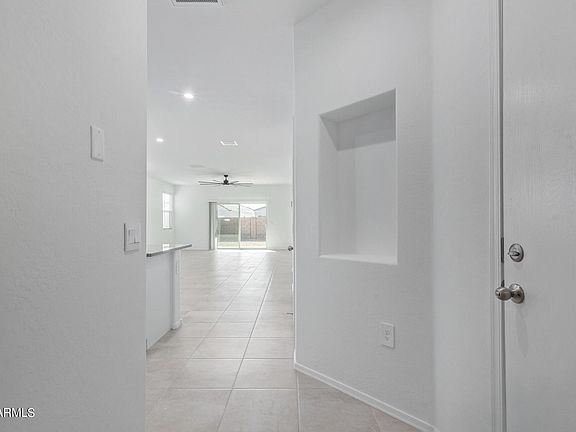 4th image of 28322 N Carbon Rd