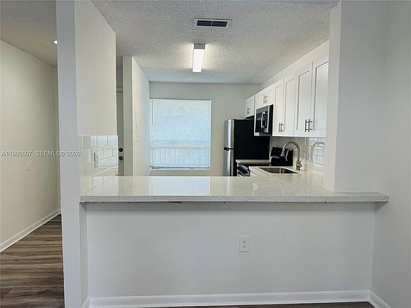 4th image of 8102 SW 21st Ct #8102