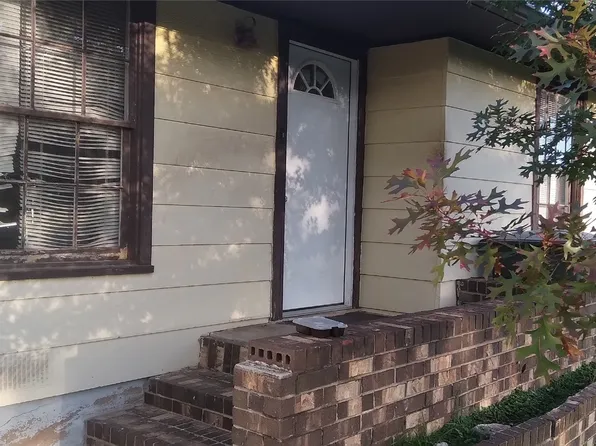 2216 Vine St, Brownwood, TX 76801