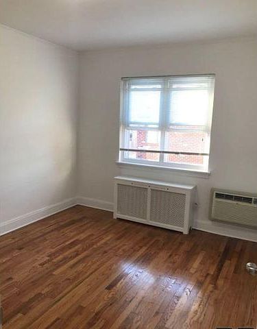 2nd image of 13807 58th Ave
