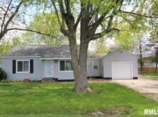 609 Woodland Trl, Washington, IL