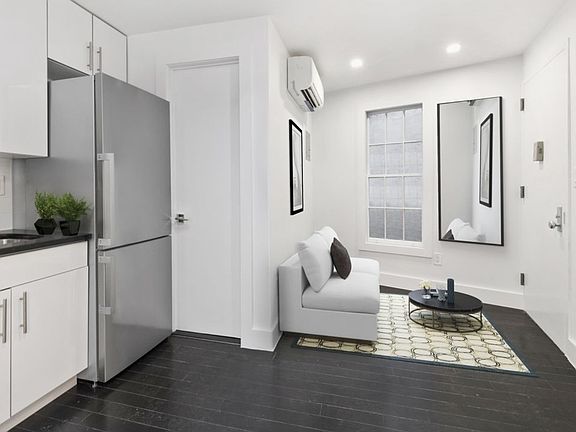 5th image of 326 W 4th St #2