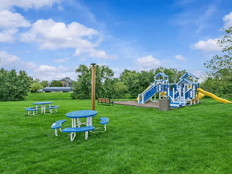 Pilgrim Village - Canton, MI — Photo 21