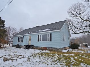 1815 Coalville Rd, Streator, IL 61364