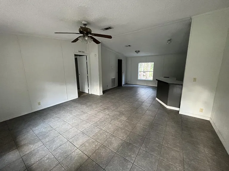 5135 N Western Dr — Photo 15