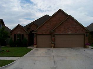 12001 18th St, Yukon, OK 73099