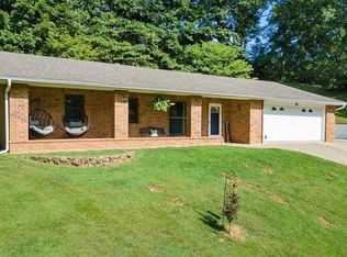 58 Lakewood Dr, Chaffee, MO 63740