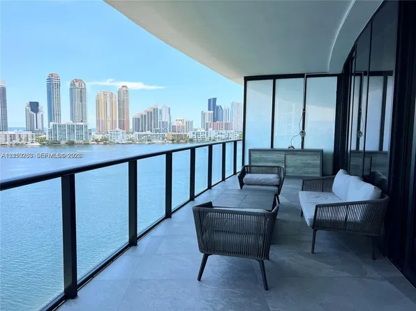 5500 Island Estates Dr, Aventura, FL