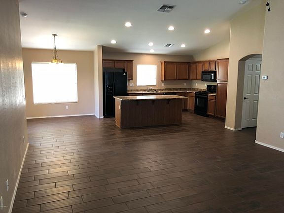 2nd image of 454 E March St