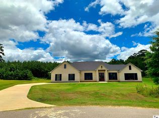 421 Pelican Grove Dr, Calhoun, LA 71225