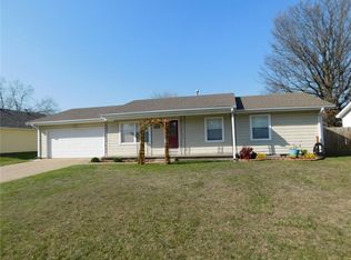 303 E 24th St, Pittsburg, KS 66762