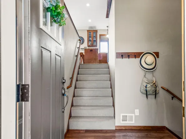 678 Brianna Dr, Sartell, MN 56377