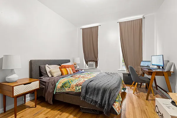 Rented by Compass | media 19