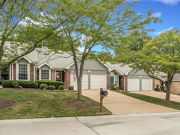 2nd image of 165 Kehrs Mill Bend Dr