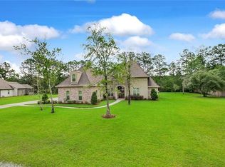 124 Heritage Oaks Blvd, Covington, LA 70433
