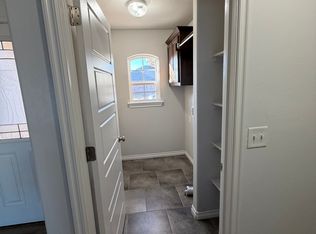 18304 Camborne Ave, Edmond, OK 73012