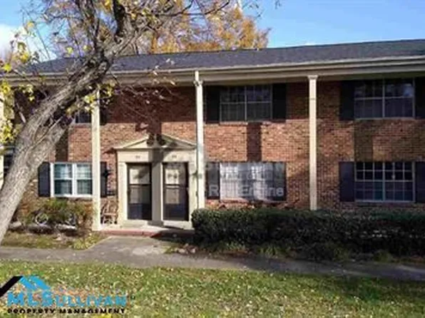 1002 Willow Dr, Chapel Hill, NC