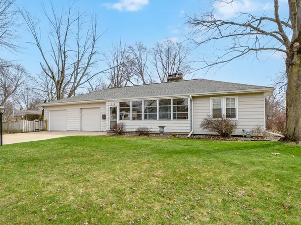 310 Meadow Dr, Battle Creek, MI 49015
