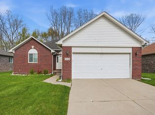 34394 Means Dr, Clinton Township, MI 48035
