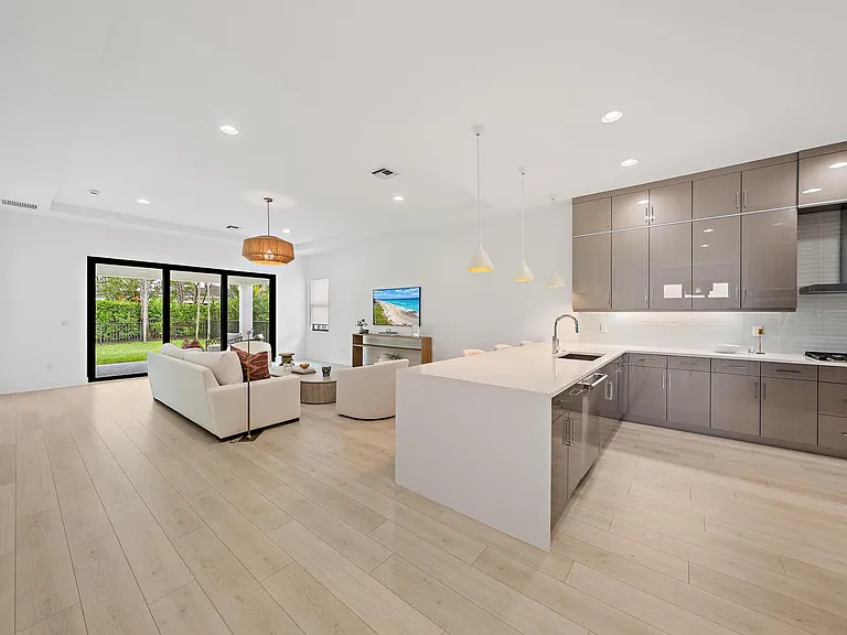 13185 Faberge Place Palm — Photo 9