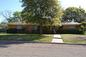 2nd image of 1533 Valeska Dr