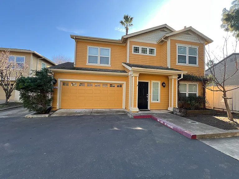 4200 San Jeronimo Ter — Photo 3