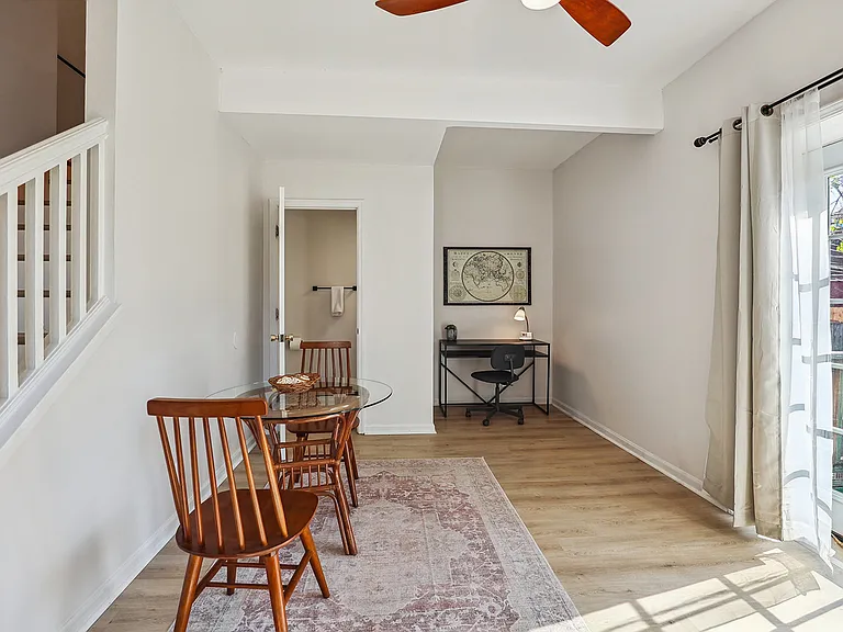 4012 Castleman Ave — Photo 12