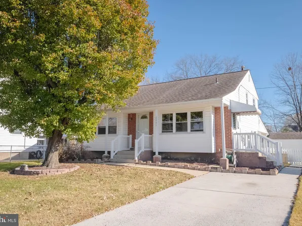 2405 Oak Manor Rd, Sparrows Point, MD 21219