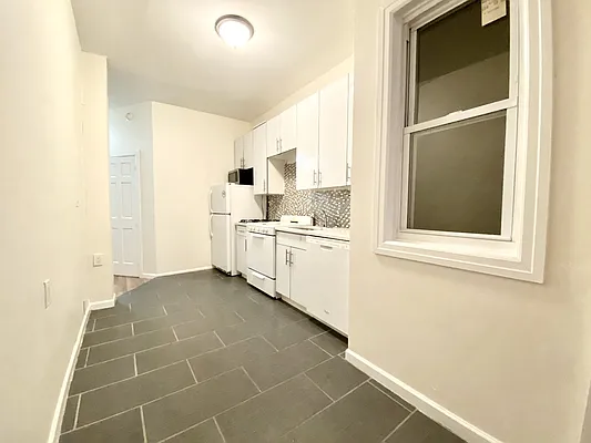 Rented by Corcoran | media 7