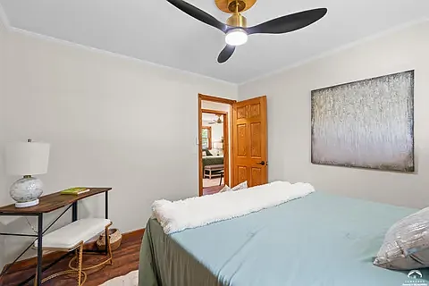 1727 W 26th St — Photo 23