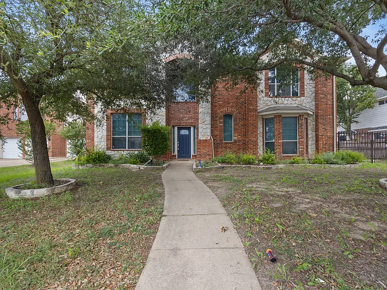 5544 Clay Ct — Photo 1