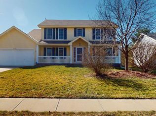 20911 Plum St, Elkhorn, NE 68022