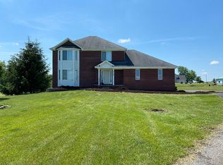 8703 Mason Rd, Fowlerville, MI 48836