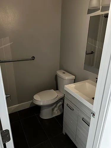 Floor plan 2 bedroom