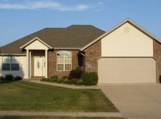 696 N White Rock Ave, Republic, MO 65738