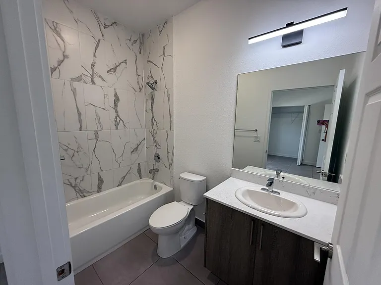 1295 W 69th St #110 — Photo 9