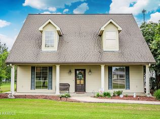 1026 Nook Dr, Arnaudville, LA 70512