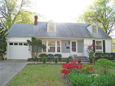 7069 Granada Ln, Prairie Village, KS, 66208
