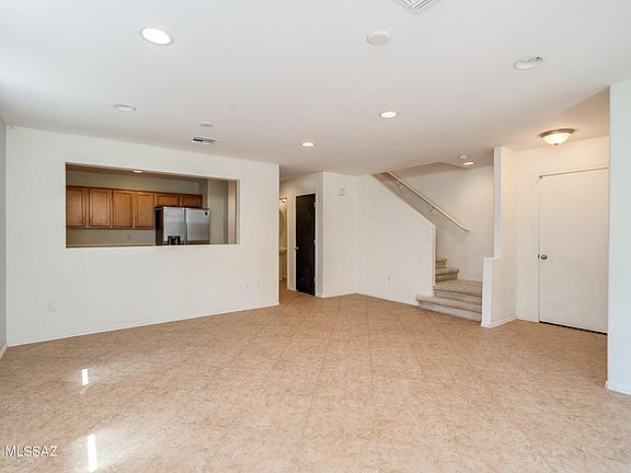 4th image of 6035 S Cedar Elm Ln