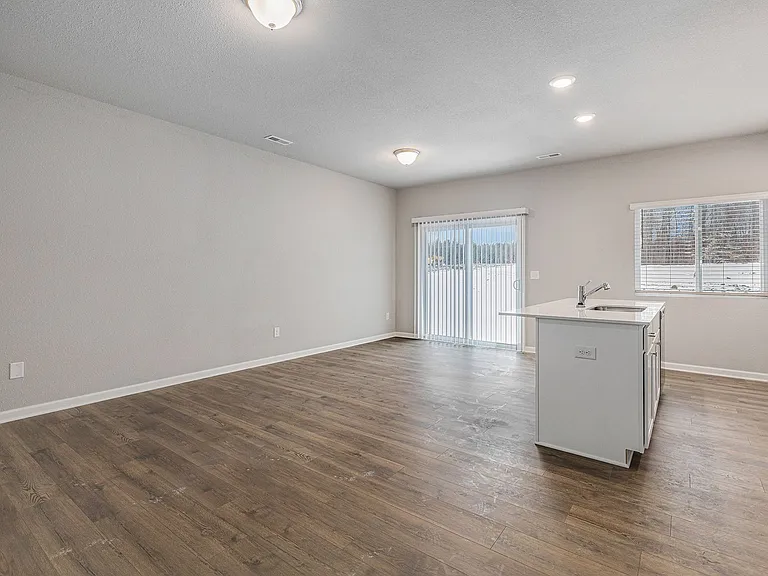 1302 Timber Hollow Ct — Photo 6